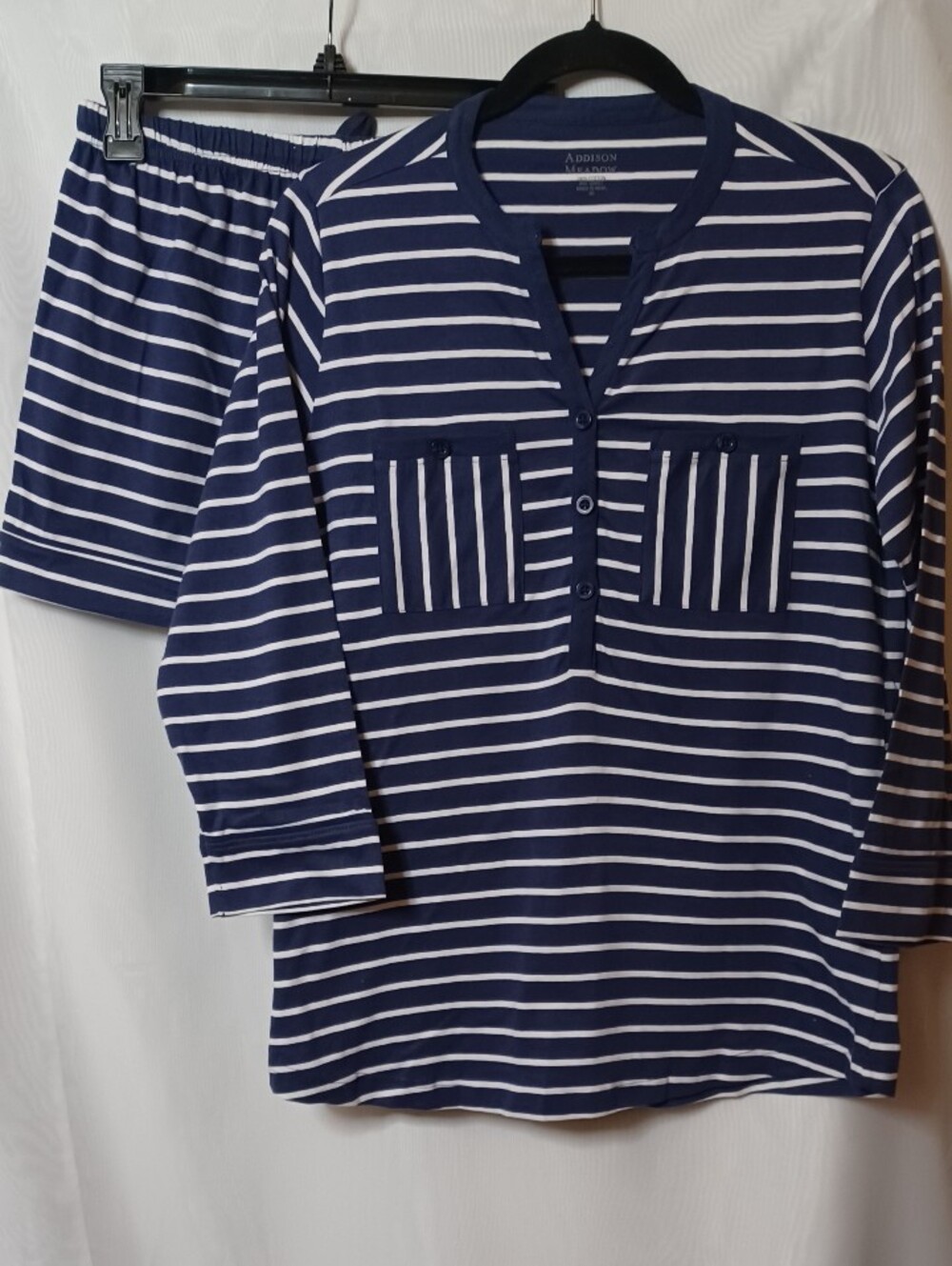 Addison Meadow Women's Navy/ White Striped Cotton Pajamas. Size XS